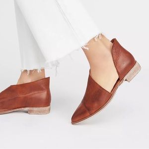 Free people, made in Spain, brown flat shoes. Worn once. Size 38, US 7.5